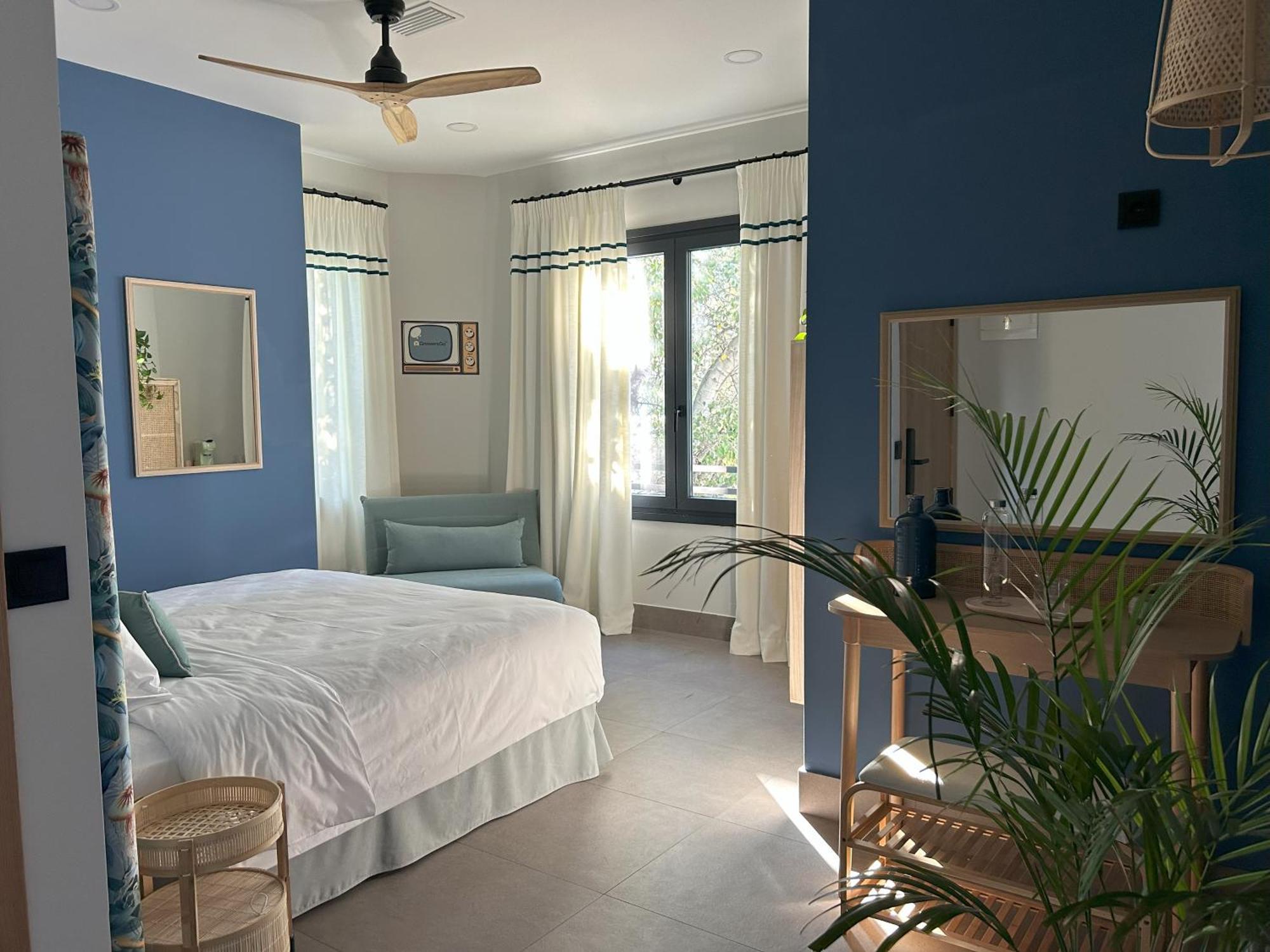 Growersgo Boutique Hostel Huelva Luaran gambar